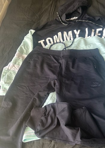 Gri Baskılı Kadın Sweatshirt ve Eşofman Takımı - Görsel 2