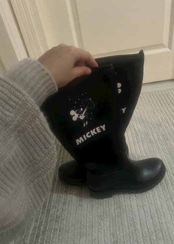 Siyah Mickey Baskılı Lastik Bot - Görsel 6