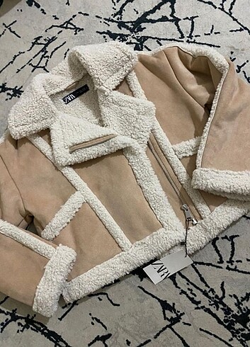 Zara Zara Mont