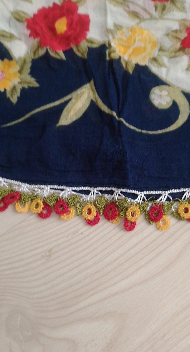 Çiçek Desenli Bohem Kadın tülbent - Görsel 2