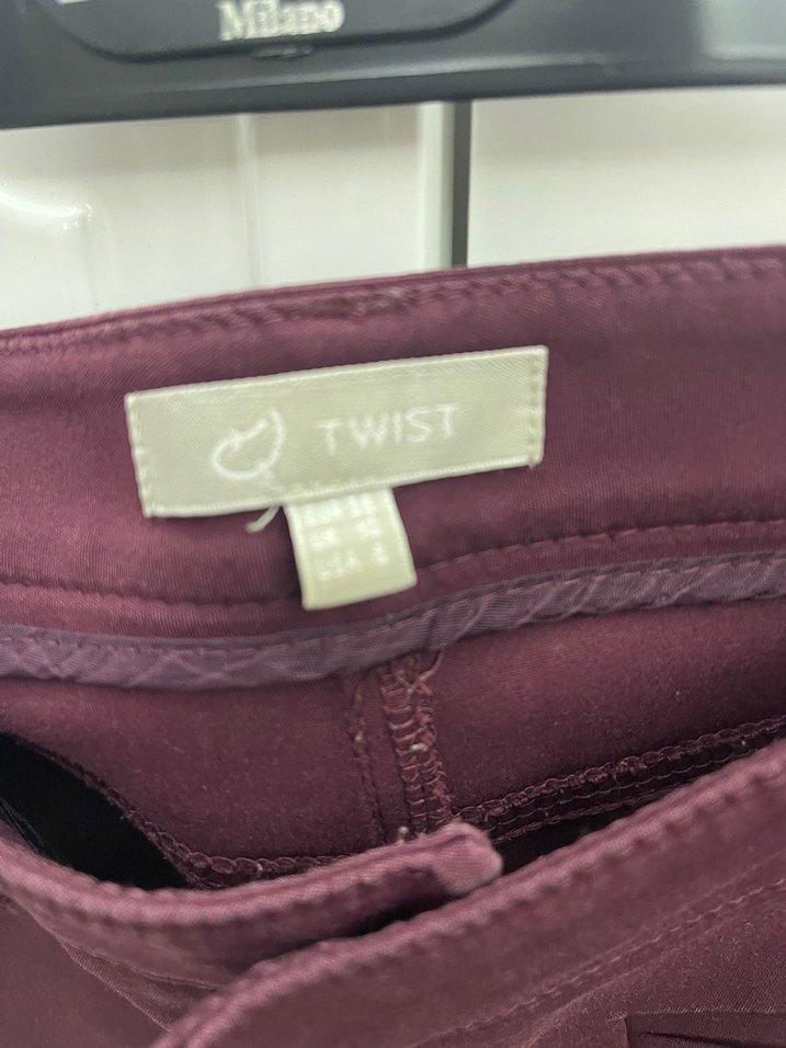 Bordo Kadın Kemerli Midi Kumaş Pantolon - Görsel 3