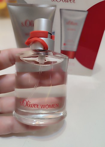 s.Oliver Women EDT 30 ml ve Duş Jeli 75 ml - Görsel 4