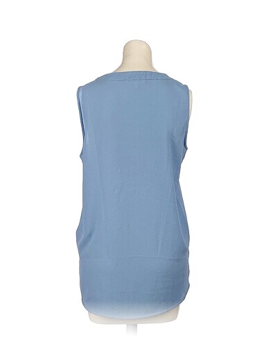 38 Beden Koton Bluz %70 İndirimli.