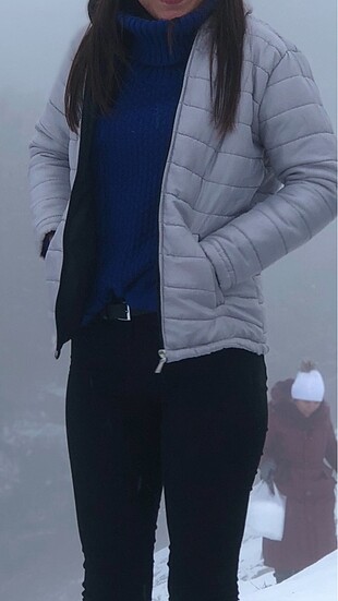 Diğer mont bir kez giydim hiç bir sprunu yok