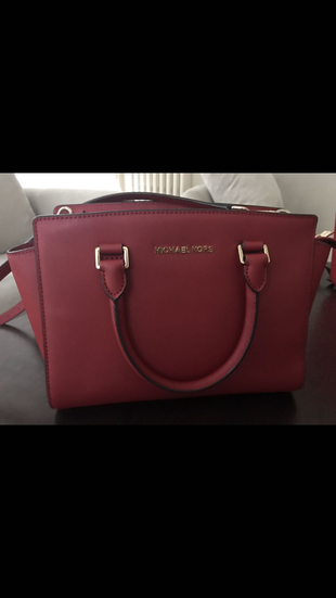 Michael kors deformesiz canta