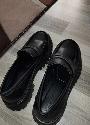 41 Beden Stradivarius