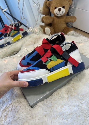 Converse Renkli Bağcıksız Spor Ayakkabı