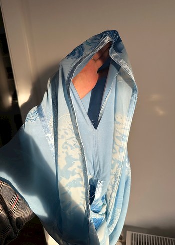 Parlak Mavi hazır şal eşarp - Görsel 3