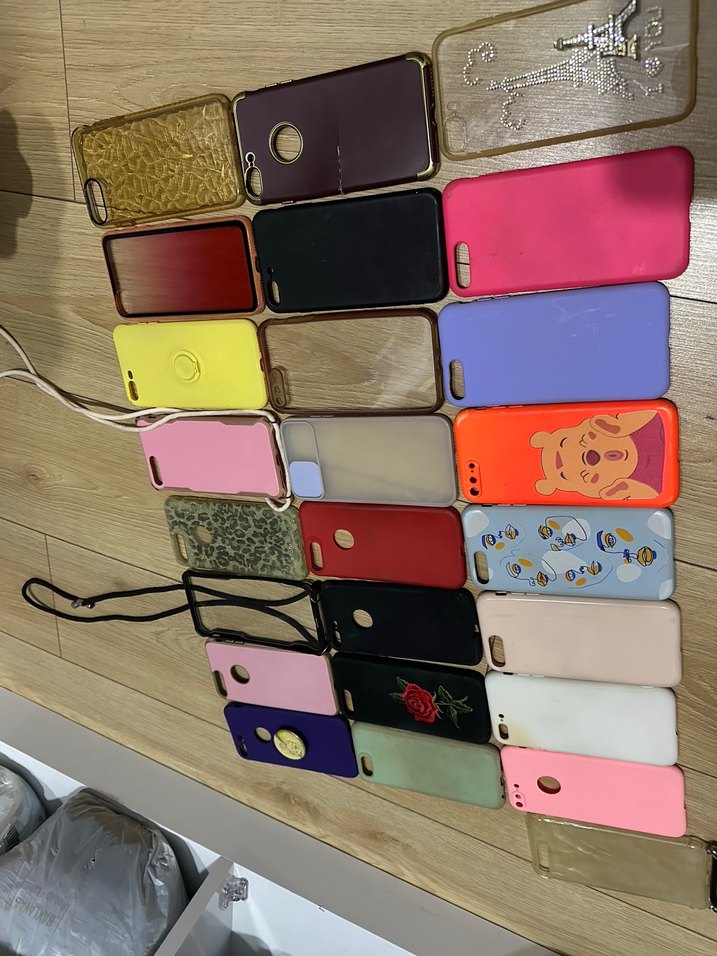 Parlak Çok Renkli Telefon Kılıfları - Görsel 3