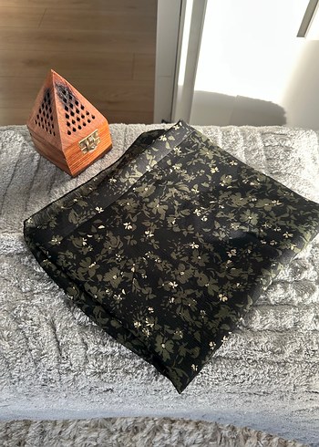 Kadın çiçek Desenli şal eşarp - Görsel 3