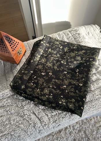 Kadın çiçek Desenli şal eşarp - Görsel 2