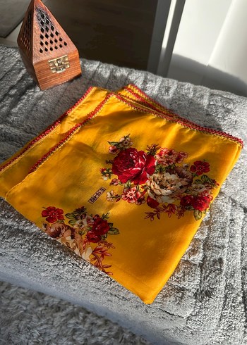 Sarı Çiçek Desenli pamuk yazma eşarp - Görsel 5