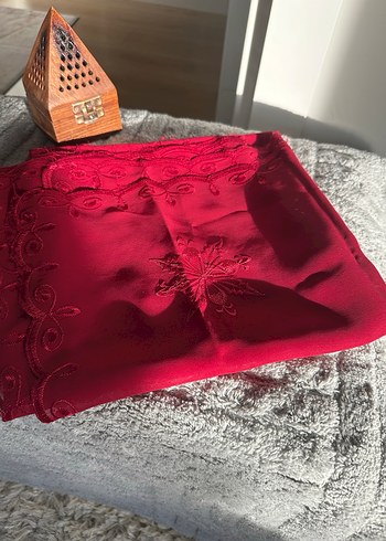 Dantel Detaylı Bordo Kadın eşarp - Görsel 2