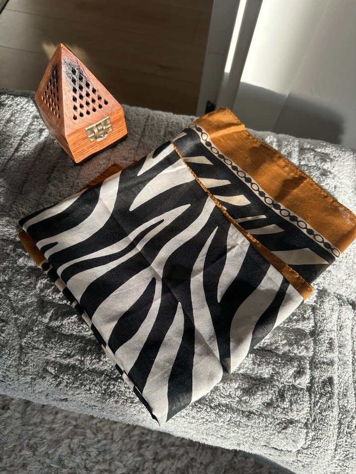 Zebra Bohem Tarzı Kadın yazma eşarp - Görsel 3