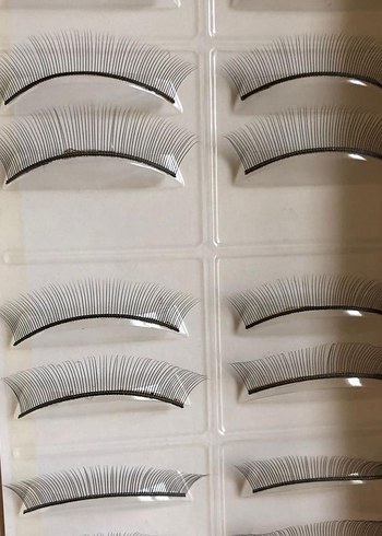 Siyah Tonlu Beyaz Takma Kirpik Seti - Görsel 4