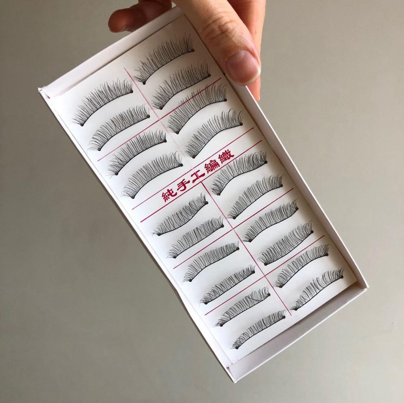 Siyah Tonlu Beyaz Takma Kirpik Seti - Görsel 3