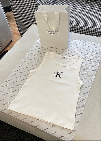 l Beden Calvin klein atlet