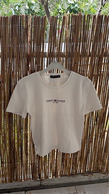 Tommy hilfiger tshirt