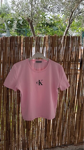 s Beden Calvin klein tshirt
