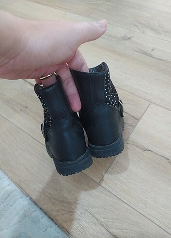 LC Waikiki Bebek bot