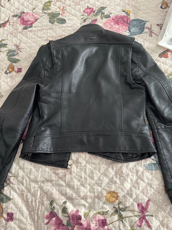 Kadın Siyah Kısa Deri Biker Ceket - Görsel 2