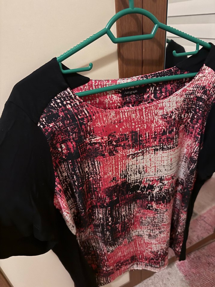 Kısa Kollu Baskılı Kadın Bluz - Görsel 2