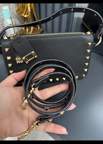 Valentino Siyah Deri Zımbalı Kadın Çanta - Görsel 2