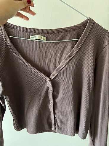 l Beden Pull and bear üst