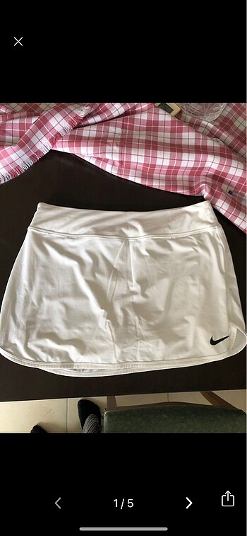nike tenis eteği şortlu
