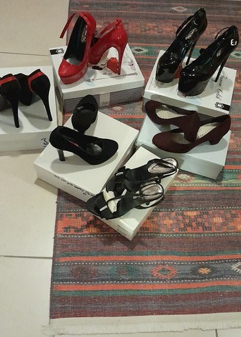 Parlak Kırmızı Yüksek Topuklu Stiletto - Görsel 8