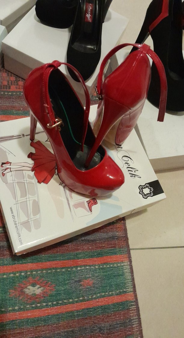 Parlak Kırmızı Yüksek Topuklu Stiletto - Görsel 2
