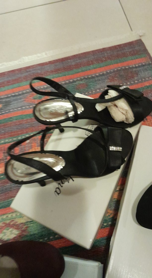 Parlak Kırmızı Yüksek Topuklu Stiletto - Görsel 5