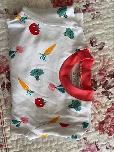 1 Yaş Beden kırmızı Renk Kız bebek pijama takımı