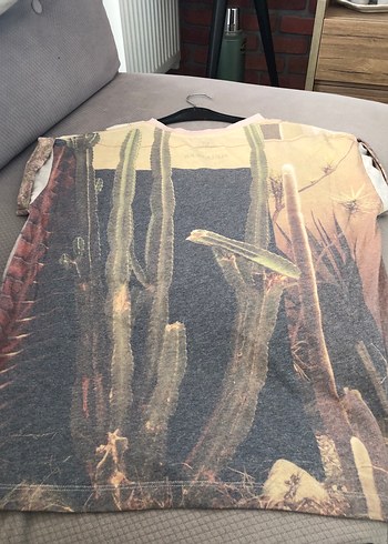 m Beden Pull and Bear buggs bunny tişört