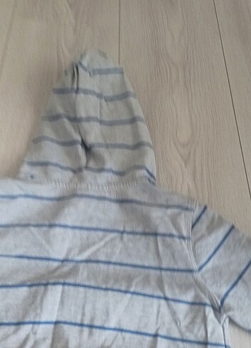 Kapşonlu sweatshirt 