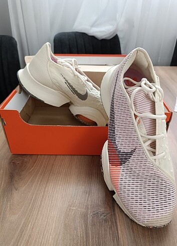 diğer Beden ten rengi Renk Nike MC trainer 2 Spor ayakkabı 47 numara