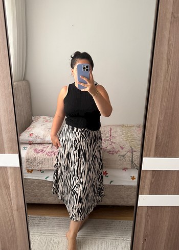 Zebra Desenli Pilili Midi Etek
