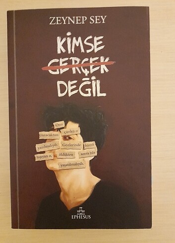Kimse Gerçek Değil