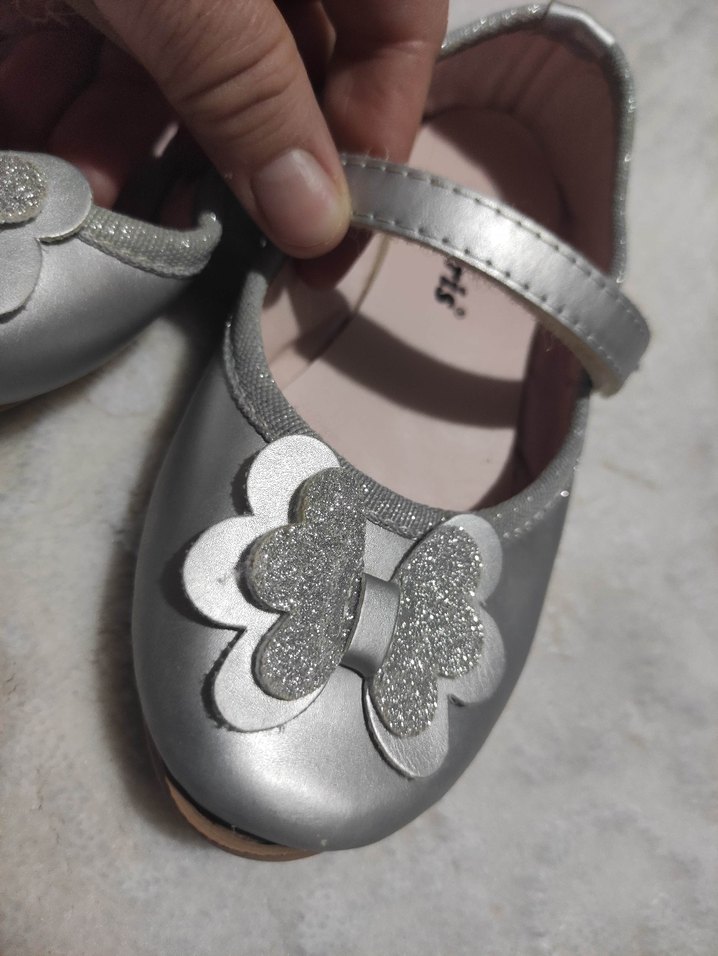 Kız Çocuk Gri Tokalı Babet Ayakkabı - Görsel 2