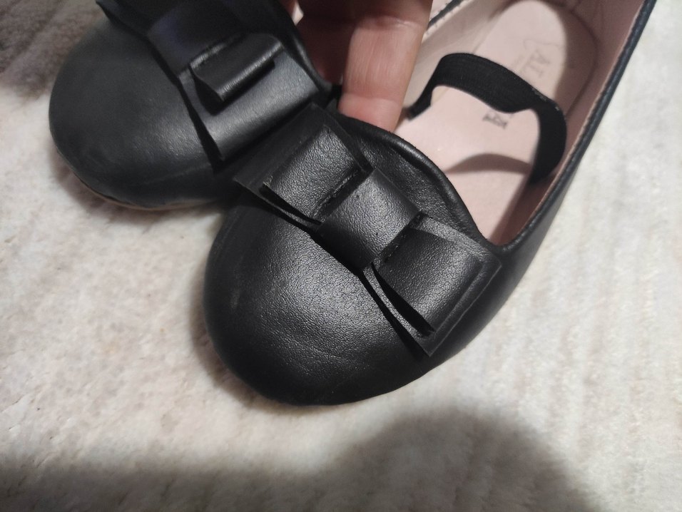 Kız Çocuk Siyah Tokalı Babet Ayakkabı - Görsel 2