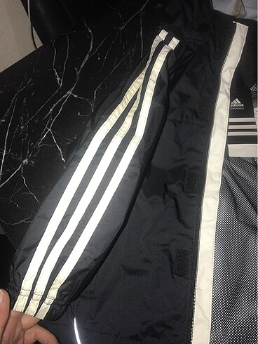 24-36 Ay Beden siyah Renk Orjinal adidas unisex yapmurluk 2 yaş