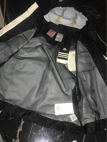 Adidas Orjinal adidas unisex yapmurluk 2 yaş