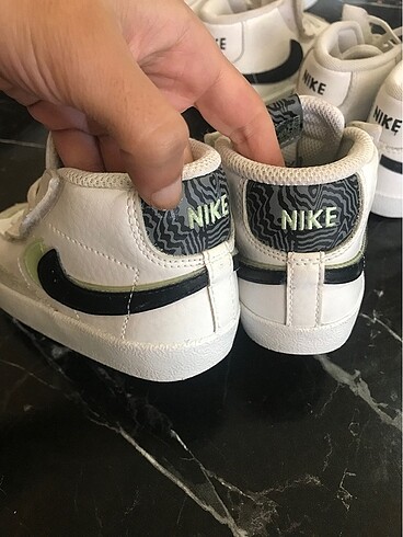 25 Beden beyaz Renk Nike mid blazer 25 no