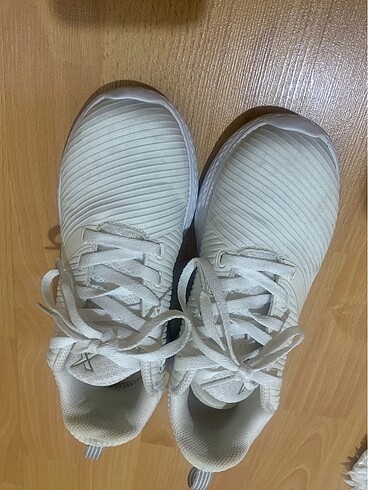 36 Beden beyaz Renk Kinetix spor ayakkabı