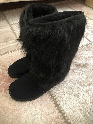 Ugg bot