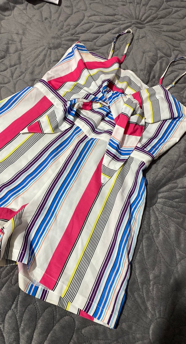 Çizgili, Straplez, Fırfırlı Kadın Mini Tulum - Görsel 2