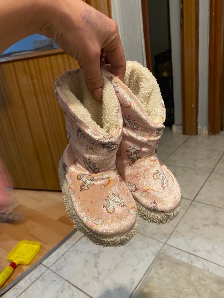 Kız Çocuk Pembe Yumuşak Kış Ev Terliği - Görsel 2