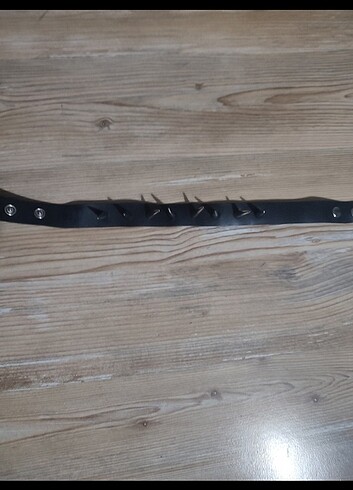  Beden siyah Renk Metal Spike Bileklik ve Chocker 