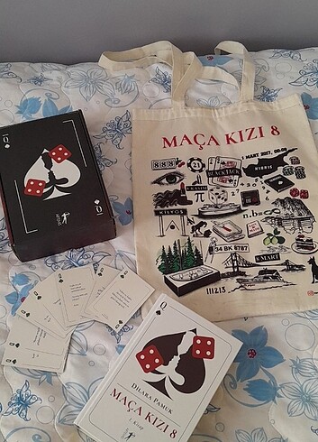 Maça kızı 8 Kutulu Set