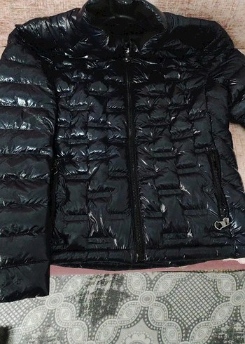 Moncler Siyah Kadın Günlük Kısa Şişme Mont